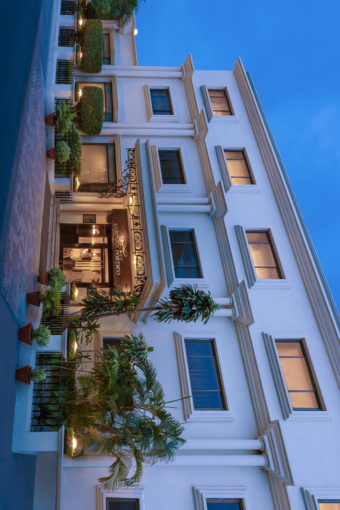 La Place Sarovar Portico Lucknow Exterior photo